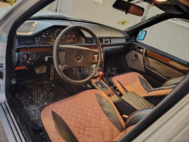 Mercedes E 200 1991, 450,000 km - 2.0 l - Bakı