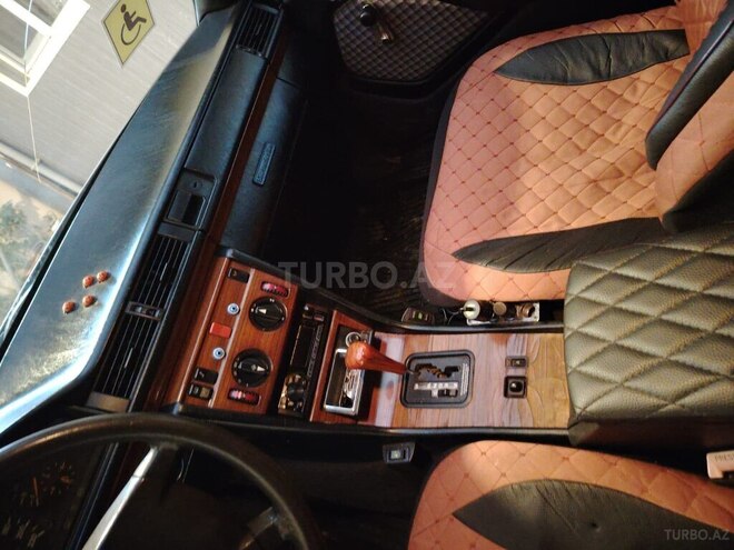 Mercedes E 200 1991, 450,000 km - 2.0 l - Bakı