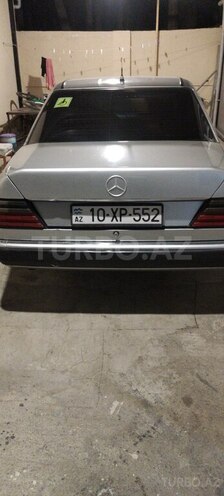 Mercedes E 200 1991, 450,000 km - 2.0 l - Bakı