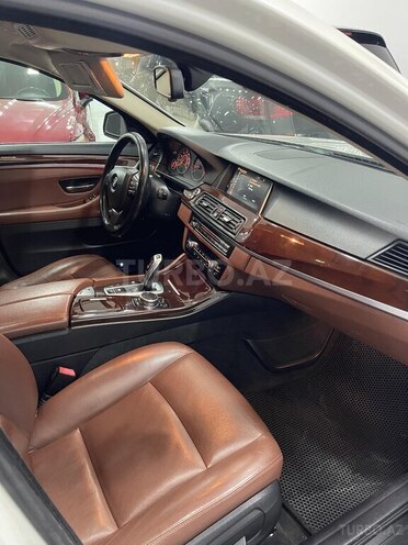 BMW 528 2014, 189,500 km - 2.0 l - Sumqayıt