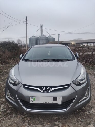 Hyundai Elantra 2014, 134,261 km - 1.8 l - 