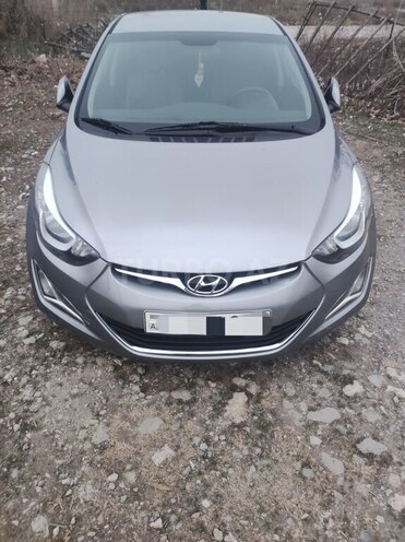 Hyundai Elantra 2014, 134,261 km - 1.8 l - 
