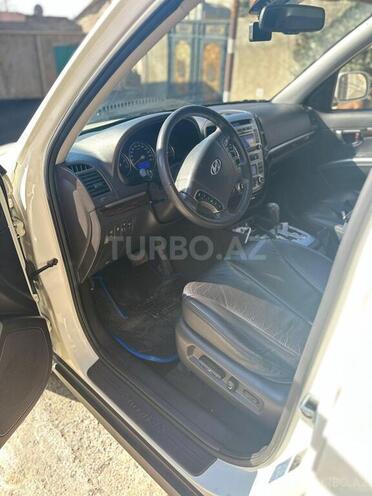 Hyundai Santa Fe-6