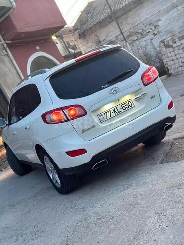 Hyundai Santa Fe-4