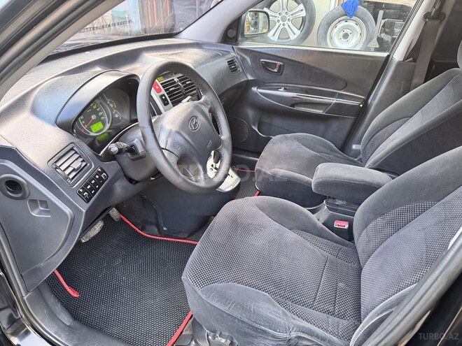 Hyundai Tucson 2006, 255,000 km - 2.0 l - Bakı