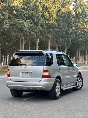 Mercedes ML 320 4MATIC 2003, 234,486 km - 3.2 l - Sumqayıt
