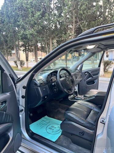 Mercedes ML 320 4MATIC 2003, 234,486 km - 3.2 l - Sumqayıt