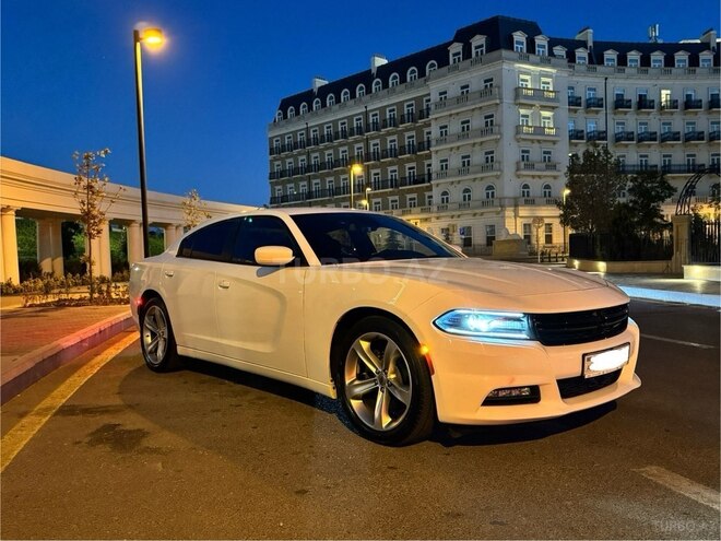 Dodge Charger 2017, 64,000 km - 3.6 л - Bakı