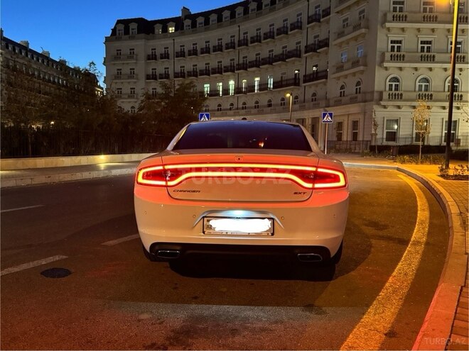 Dodge Charger 2017, 64,000 km - 3.6 л - Bakı