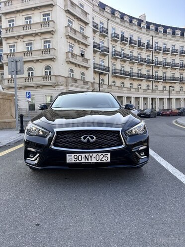 Infiniti Q50-1
