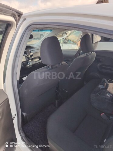 Toyota Aqua 2017, 97,000 km - 1.5 л - Bakı