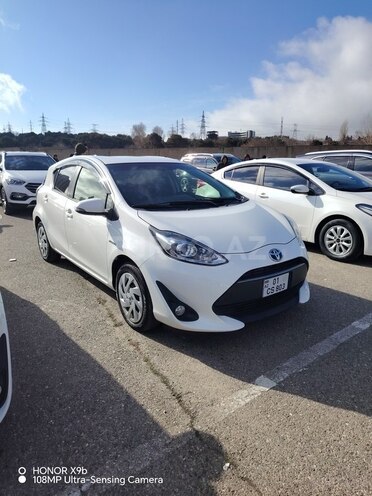 Toyota Aqua 2017, 97,000 km - 1.5 л - Bakı