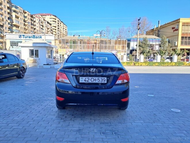 Hyundai Accent 2017, 225,000 km - 1.6 l - Bakı
