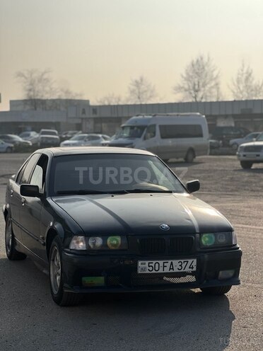 BMW 318 1995, 450,000 km - 1.8 l - Sumqayıt