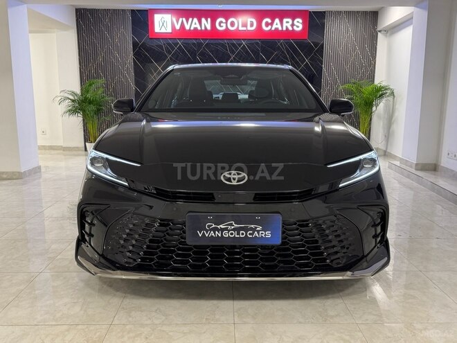 Toyota Camry-1