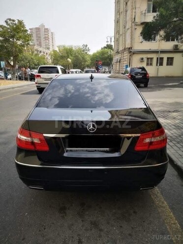 Mercedes E 250 2010, 168,000 km - 1.8 л - Bakı