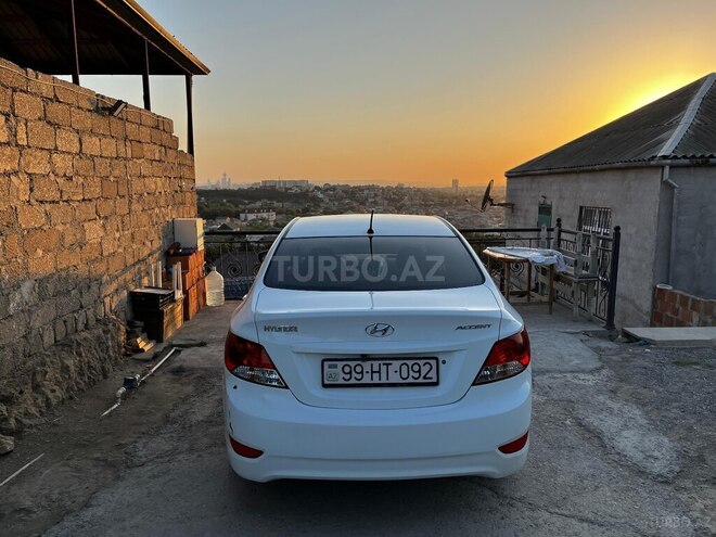 Hyundai Accent 2012, 299,999 km - 1.6 l - Bakı