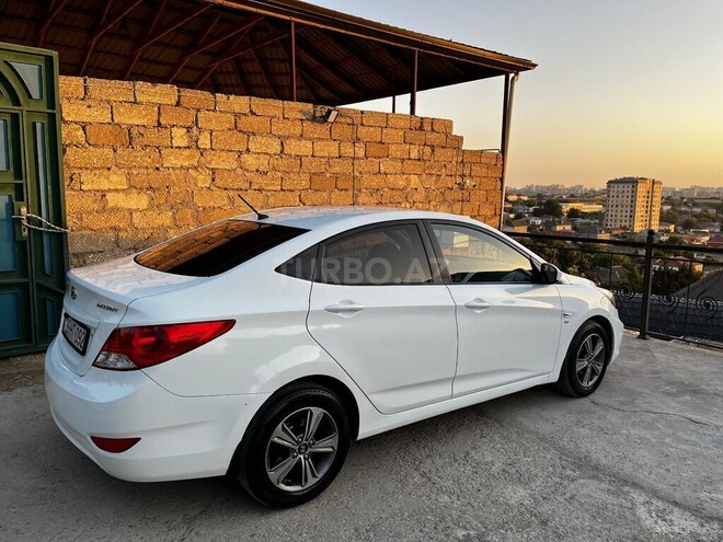 Hyundai Accent 2012, 299,999 km - 1.6 l - Bakı