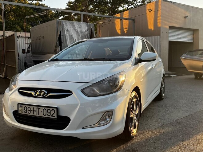Hyundai Accent 2012, 299,999 km - 1.6 l - Bakı