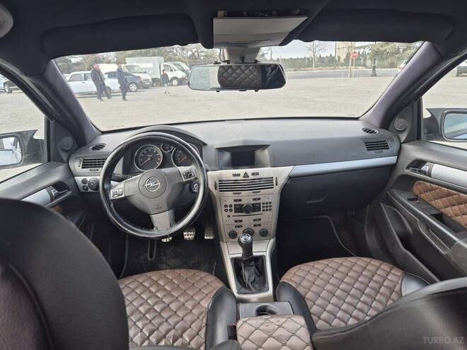 Opel Astra 2006, 285,000 km - 1.4 l - Gəncə