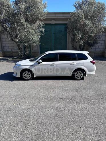 Toyota Corolla Fielder 2019, 122,000 km - 1.5 л - Bakı