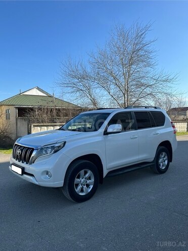 Toyota Land Cruiser Prado 2014, 125,000 km - 2.7 l - Salyan