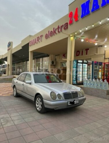 Mercedes E 220 d 1999, 324,495 km - 2.2 л - Goranboy