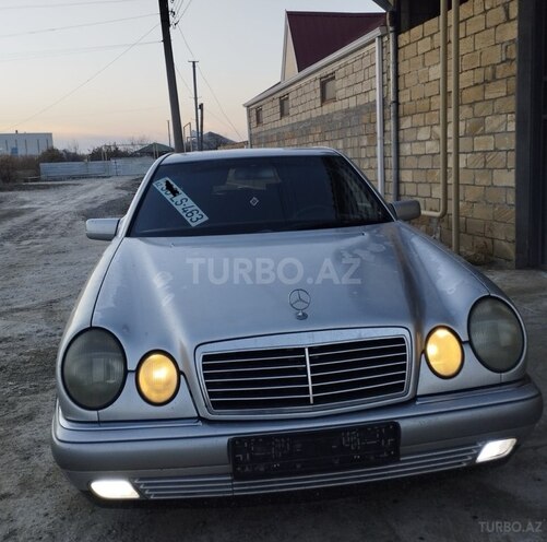 Mercedes E 220 d 1999, 324,495 km - 2.2 л - Goranboy