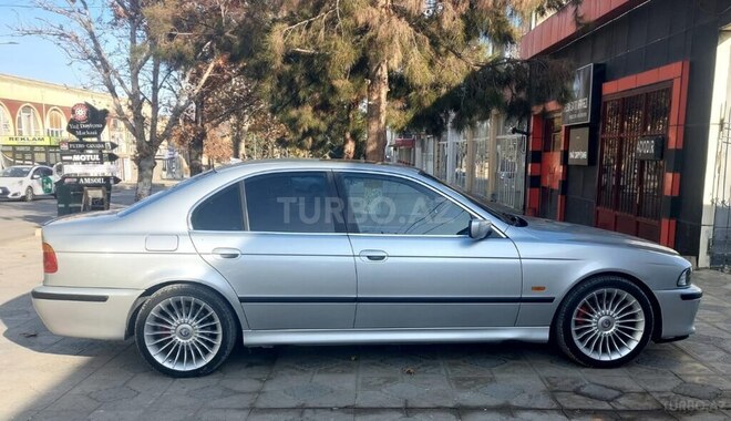 BMW 525 2001, 412,000 km - 2.5 l - Gəncə