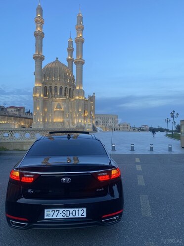 Kia K7-3