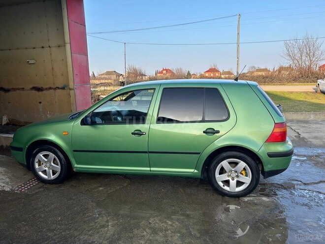 Volkswagen Golf 1997, 12,400 km - 1.4 l - Lənkəran