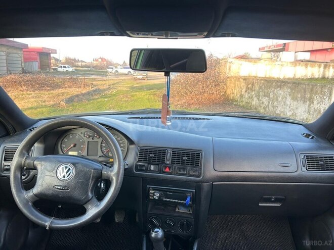 Volkswagen Golf 1997, 12,400 km - 1.4 l - Lənkəran