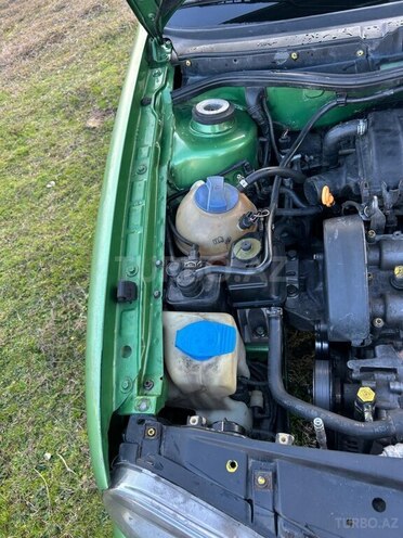 Volkswagen Golf 1997, 12,400 km - 1.4 l - Lənkəran