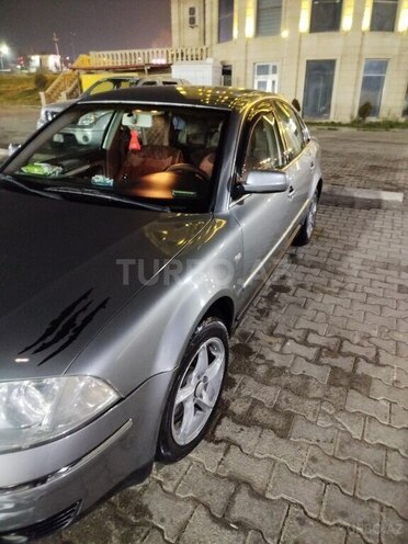 Volkswagen Passat 2001, 489,000 km - 1.8 l - Bakı