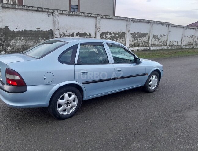 Opel Vectra 1997, 480,000 km - 1.6 л - Lənkəran