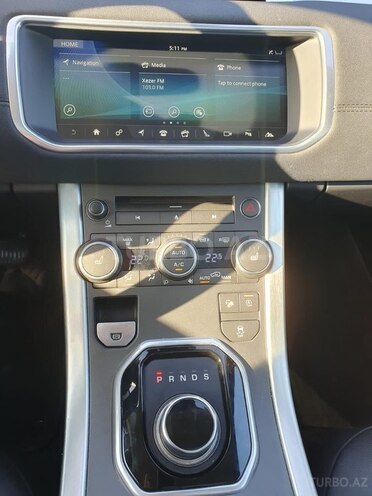 Land Rover RR Evoque-5