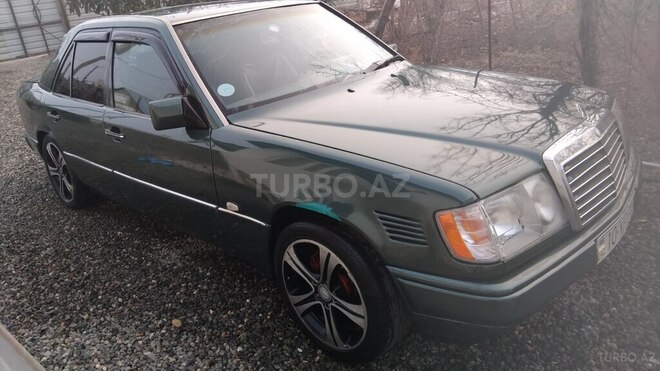 Mercedes E 200 d 1991, 370,000 km - 2.0 l - Bakı