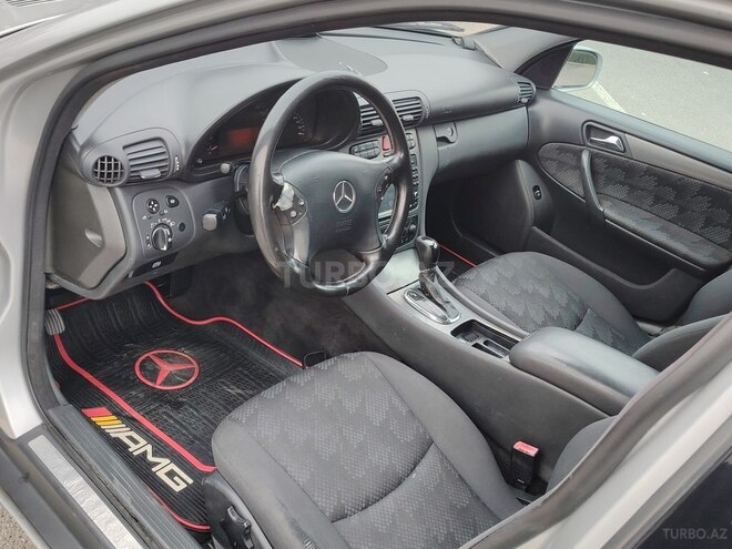 Mercedes C 200 2001, 265,166 km - 2.0 л - Sumqayıt
