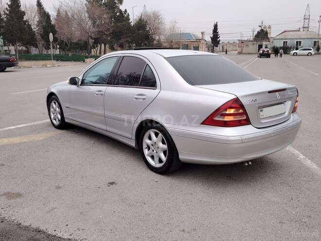 Mercedes C 200 2001, 265,166 km - 2.0 л - Sumqayıt
