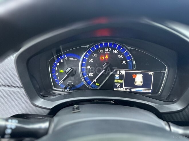 Toyota Corolla Fielder 2019, 110,241 km - 1.5 l - Bakı