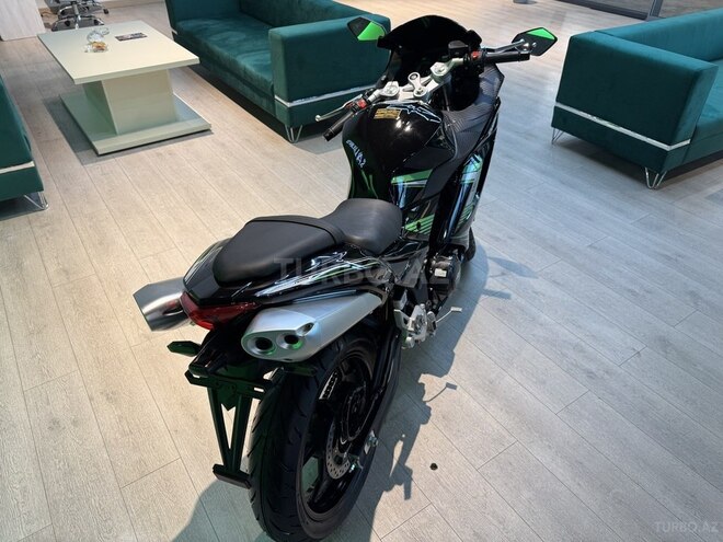 Sharmax GP 250 Competition-7