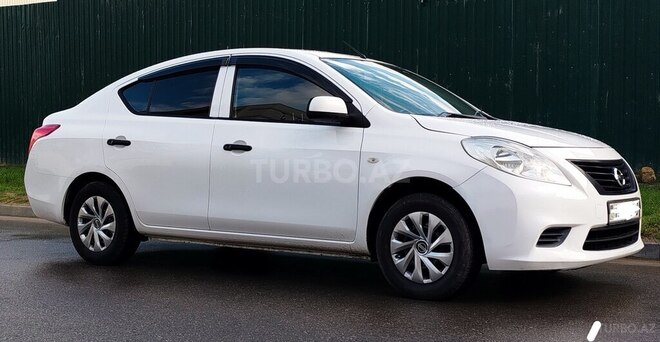 Nissan Sunny 2015, 81,500 km - 1.2 l - Bakı