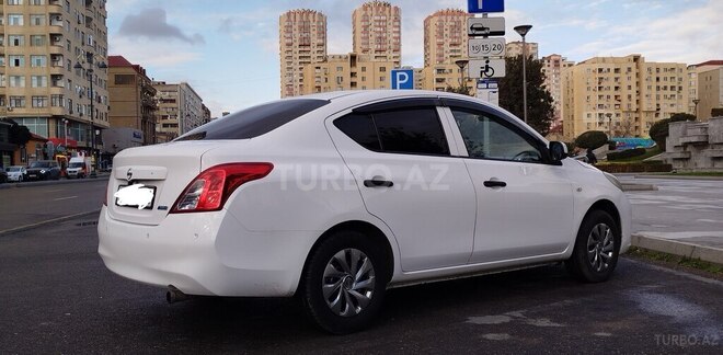 Nissan Sunny 2015, 81,500 km - 1.2 l - Bakı