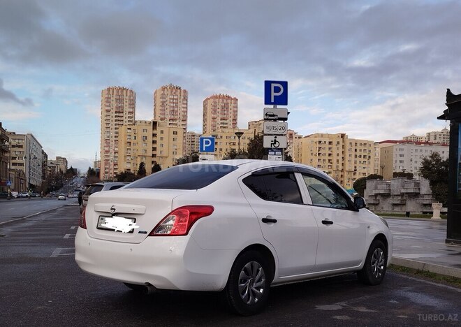 Nissan Sunny 2015, 81,500 km - 1.2 l - Bakı