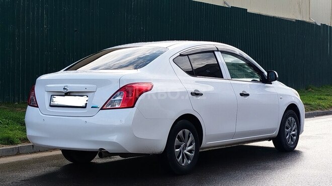 Nissan Sunny 2015, 81,500 km - 1.2 l - Bakı