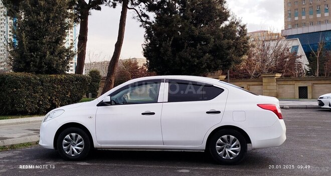 Nissan Sunny 2015, 81,500 km - 1.2 l - Bakı
