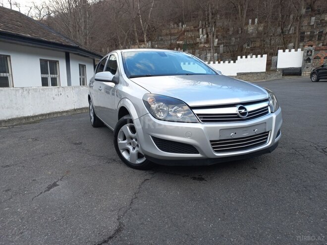 Opel Astra 2007, 297,000 km - 1.3 l - Şəki