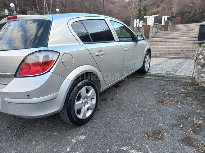 Opel Astra 2007, 297,000 km - 1.3 l - Şəki