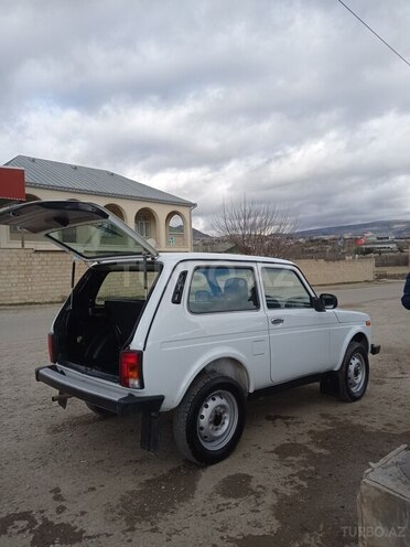 LADA (VAZ) Niva 2011, 180,000 km - 1.7 л - Şamaxı