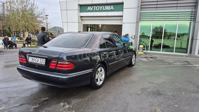 Mercedes E 320 2001, 350,000 km - 3.2 l - Bakı